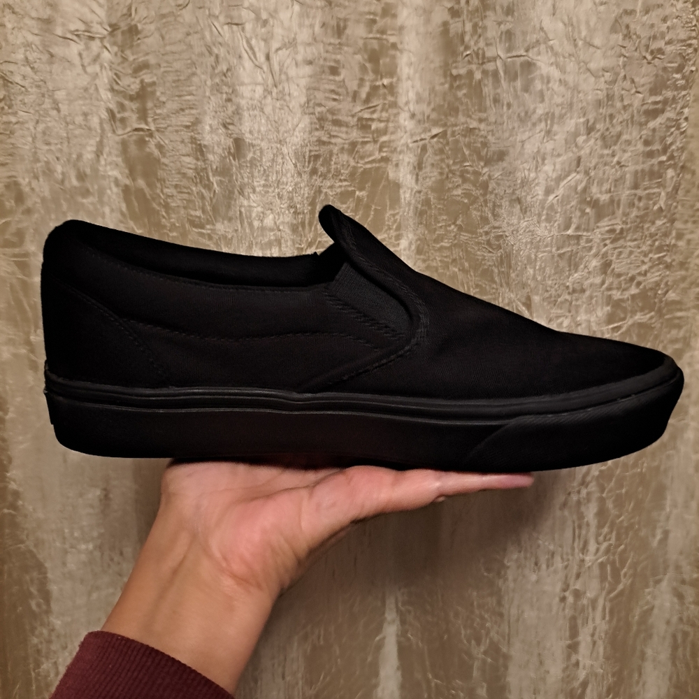 Vans comfy cush Slip-Ons Black Women's size 9